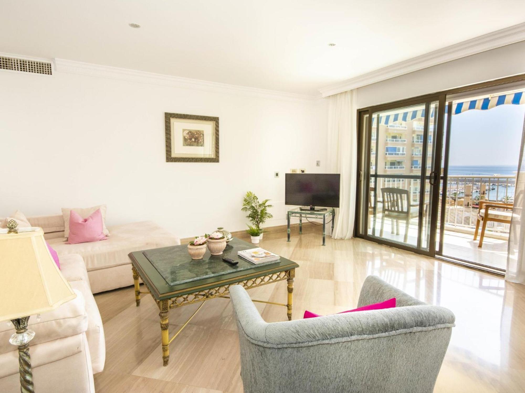 Apartment Sunbeach Sol Y Playa *